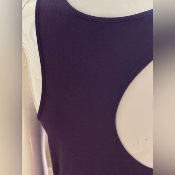 Vintage Mylie Cyrus / Max Azaria sequin bow tank top - Picture 6 of 7